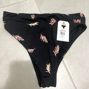 NWT Billabong Bikini bottom - high waisted